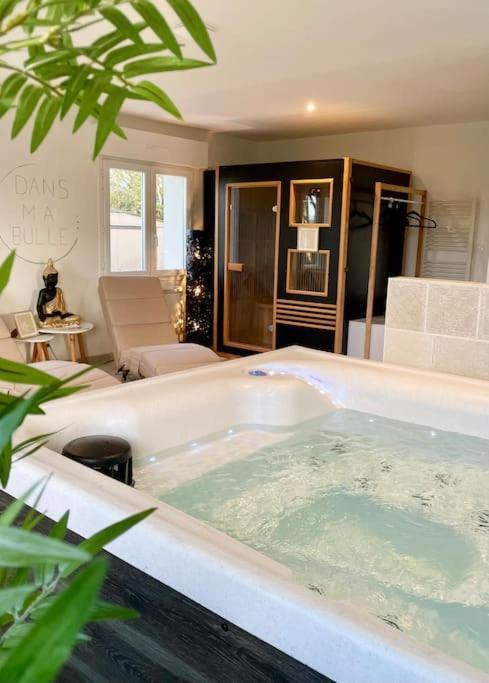 Dans Ma Bulle… Univers Spa Germigny-des-Prés 外观 照片